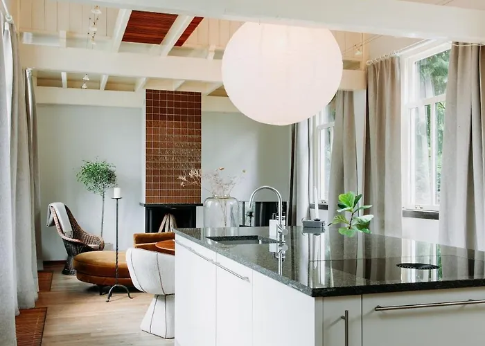 Mus - Design With Hot Tub